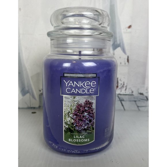 Yankee Candle LILAC BLOSSOMS Violet Purple 22oz Large Jar New